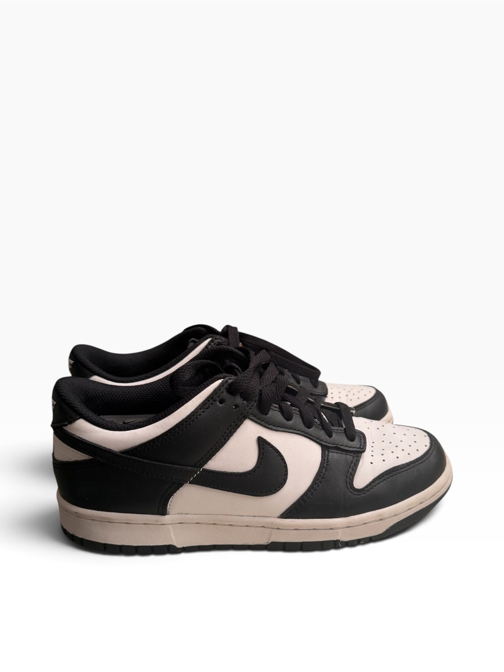 Nike Dunk Low Panda GS Black White Sneakers Size 7Y / Women’s 8.5-9